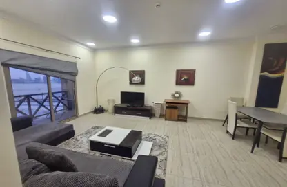 Apartment - 1 Bedroom - 2 Bathrooms for rent in Busaiteen - Muharraq Governorate