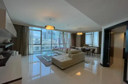 Apartment - 2 Bedrooms - 4 Bathrooms for rent in Al Juffair - Capital Governorate