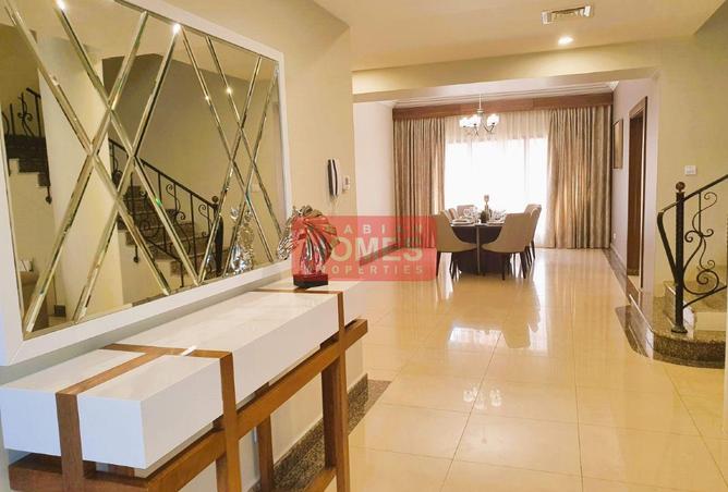 985803 - Property Image 3