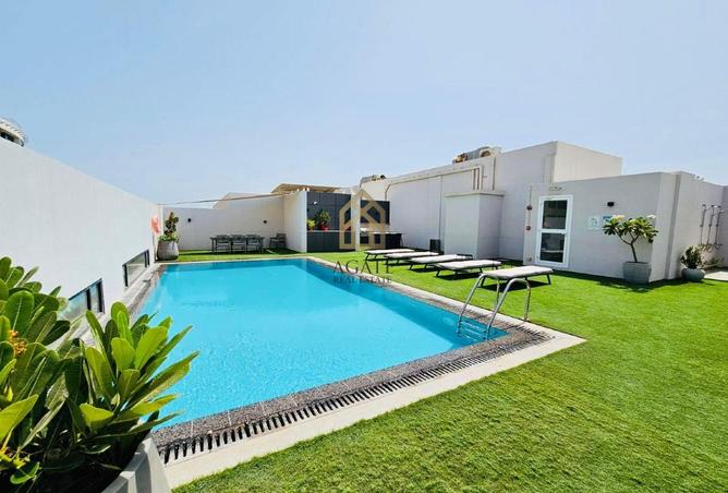 979600 - Property Image 3