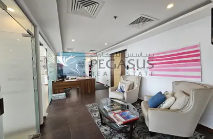 Living Room image for: Office Space - Studio - 2 Bathrooms for rent in Seef - Capital Governorate, Image 1