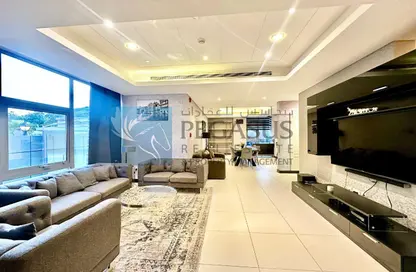 دوبلكس - 3 غرف نوم - 5 حمامات للايجار في جزيرة الريف - محافظة العاصمة