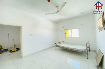 Apartment - 1 Bedroom - 1 Bathroom for rent in Segaya - Manama - Capital Governorate