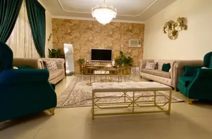 Villa - 5 Bedrooms - 5 Bathrooms for sale in Hidd - Muharraq Governorate
