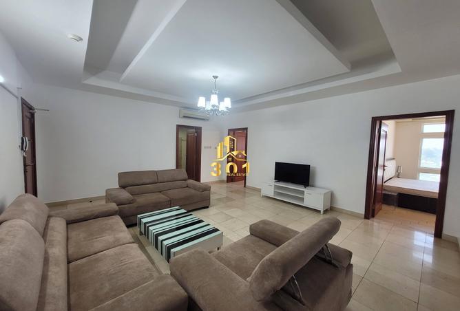 970448 - Property Image 2