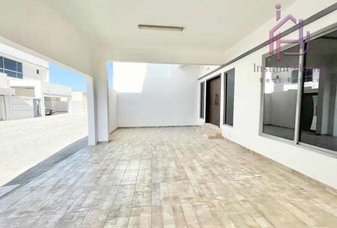 978709 - Property Main Image