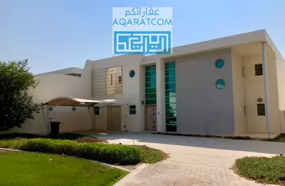 Villa - 4 Bedrooms - 5 Bathrooms for rent in Durrat Al Bahrain - Southern Governorate