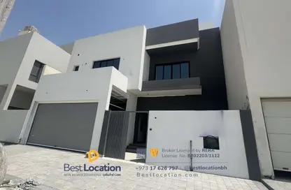 Villa - 3 Bedrooms - 5 Bathrooms for sale in Busaiteen - Muharraq Governorate