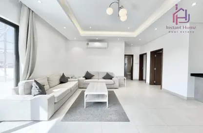 Apartment - 2 Bedrooms - 2 Bathrooms for rent in Janabiya - Northern Governorate