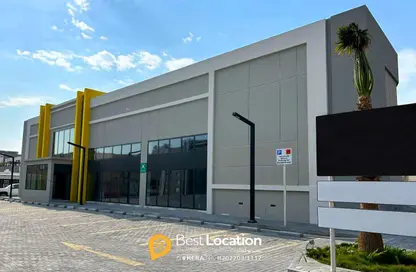 Retail - Studio - 2 Bathrooms for rent in Isa Town - Central Governorate