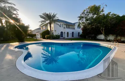 Pool image for: Villa - 4 Bedrooms - 6 Bathrooms for rent in Jannusan - Northern Governorate, Image 1