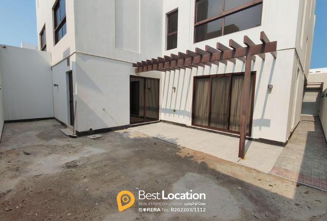 979566 - Property Image 3