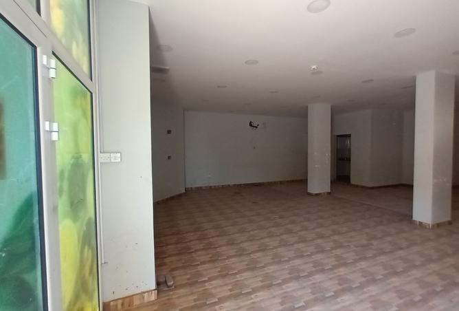 951862 - Property Image 2