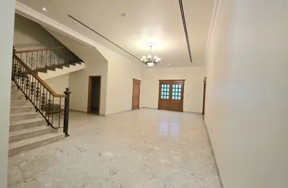 Villa - 3 Bedrooms - 4 Bathrooms for rent in Tubli - Central Governorate