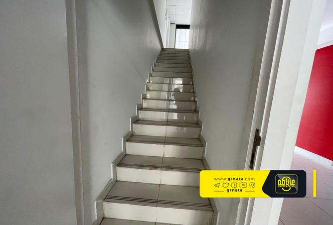 843000 - Property Image 3