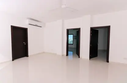 Office Space - Studio - 2 Bathrooms for rent in Tubli - Central Governorate