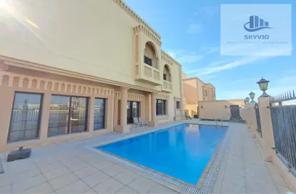 Pool image for: Villa - 6 Bedrooms - 6 Bathrooms for rent in Tubli - Central Governorate, Image 1