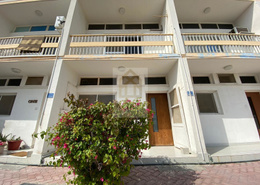 Townhouse - 2 bedrooms - 2 bathrooms for rent in Saar - Northern Governorate