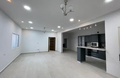 Apartment - 2 Bedrooms - 2 Bathrooms for rent in Jeblat Hebshi - Northern Governorate