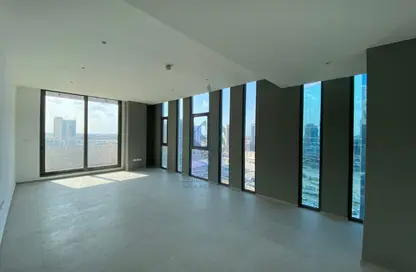 شقة - 2 غرف نوم - 3 حمامات للبيع في السيف - محافظة العاصمة