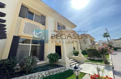 Outdoor House image for: Villa - 4 Bedrooms - 4 Bathrooms for rent in Mahooz - Manama - Capital Governorate, Image 1