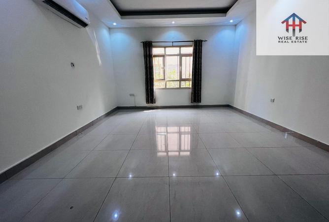 962408 - Property Image 2
