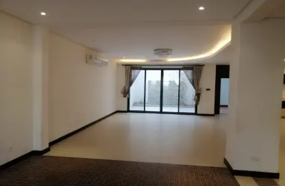 Villa - 4 Bedrooms - 6 Bathrooms for rent in Diyar Al Muharraq - Muharraq Governorate