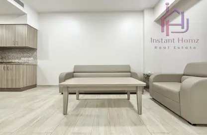 Apartment - 1 Bedroom - 2 Bathrooms for rent in Al Juffair - Capital Governorate