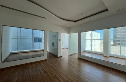 Office Space - Studio - 2 Bathrooms for rent in Seef - Capital Governorate