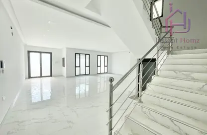 Villa - 5 Bedrooms - 6 Bathrooms for sale in Busaiteen - Muharraq Governorate