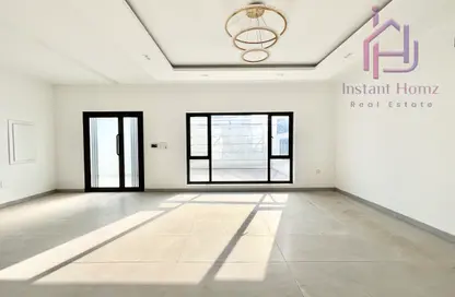 Villa - 4 Bedrooms - 5 Bathrooms for sale in Saar - Northern Governorate