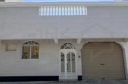 فيلا - 4 غرف نوم - 2 حمامات للبيع في مدينة عيسى - المحافظة الوسطى