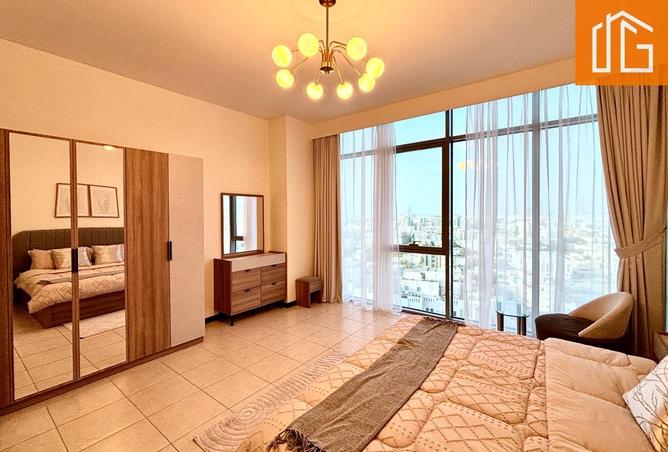 982832 - Property Image 2