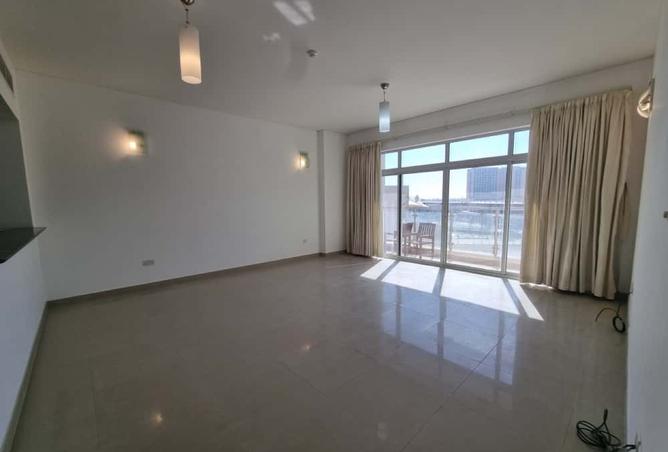 965223 - Property Image 2