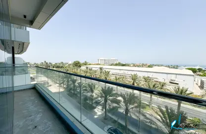 Apartment - 3 Bedrooms - 5 Bathrooms for rent in Seef - Capital Governorate