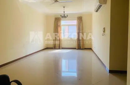 Apartment - 2 Bedrooms - 2 Bathrooms for rent in Tubli - Central Governorate