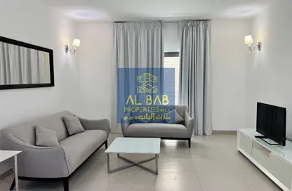 Apartment - 2 Bedrooms - 2 Bathrooms for rent in Al Juffair - Capital Governorate