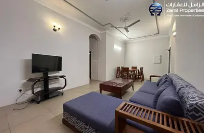 Apartment - 2 Bedrooms - 2 Bathrooms for rent in Mahooz - Manama - Capital Governorate