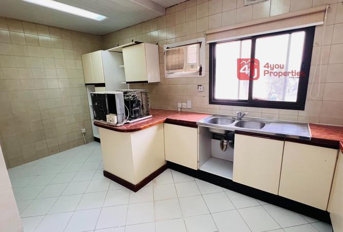 978764 - Property Image 3