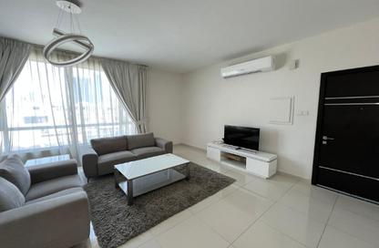 Apartment - 2 Bedrooms - 2 Bathrooms for rent in Segaya - Manama - Capital Governorate