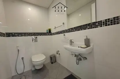 Apartment - 1 Bedroom - 2 Bathrooms for sale in Al Juffair - Capital Governorate Apartment - 1 Bedroom - 2 Bathrooms for sale in Al Juffair - Capital Governorate