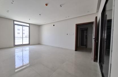 Apartment - 3 Bedrooms - 3 Bathrooms for sale in Hidd - Muharraq Governorate