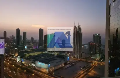 Apartment - 3 Bedrooms - 4 Bathrooms for rent in Abraj Al Lulu - Manama - Capital Governorate