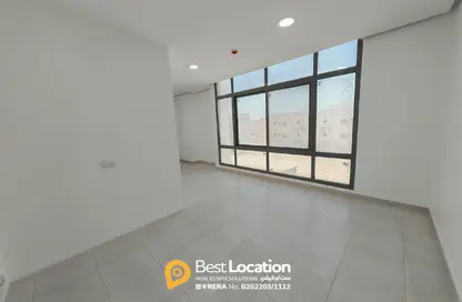 Office Space - Studio - 2 Bathrooms for rent in Sitra - Central Governorate