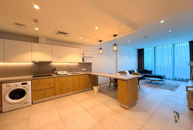 958202 - Property Image 3