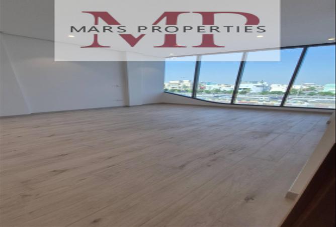 972983 - Property Main Image