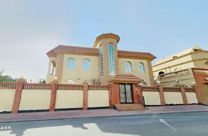 Villa - 5 Bedrooms - 7 Bathrooms for sale in A'Ali - Central Governorate