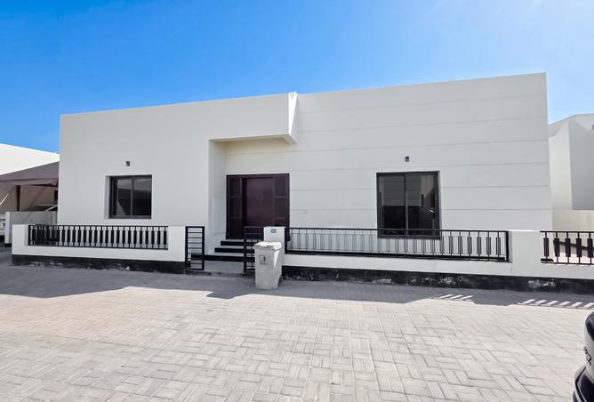 956454 - Property Main Image