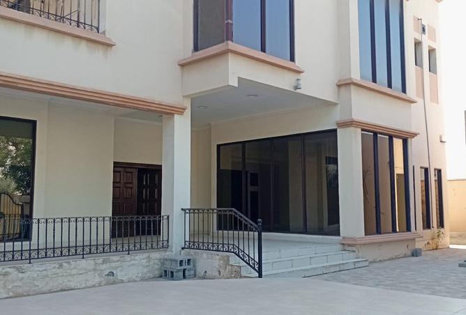 983003 - Property Main Image