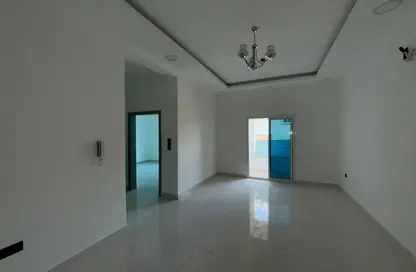 Apartment - 3 Bedrooms - 3 Bathrooms for rent in Hidd - Muharraq Governorate Apartment - 3 Bedrooms - 3 Bathrooms for rent in Hidd - Muharraq Governorate